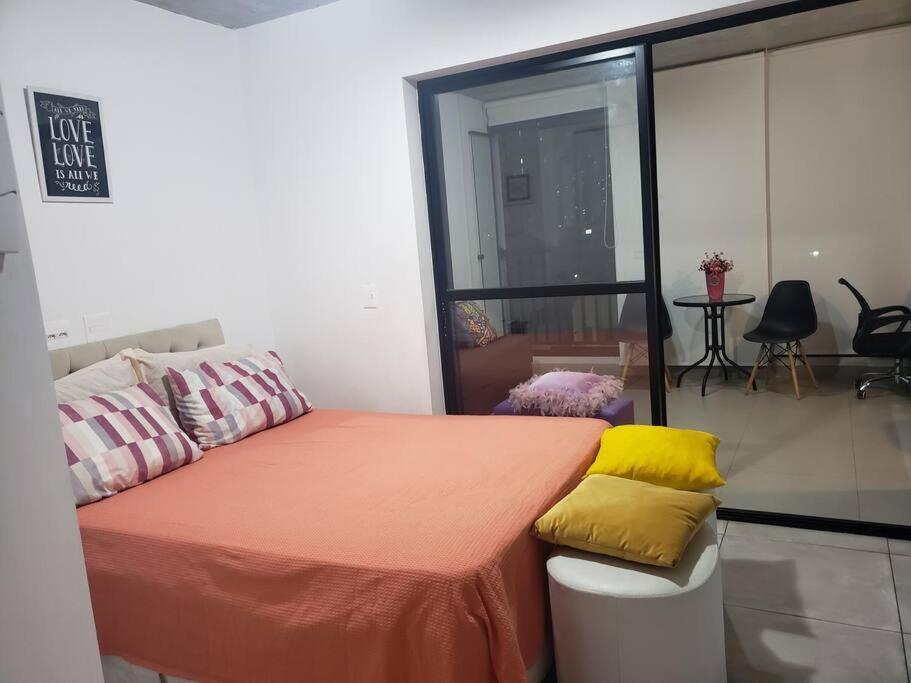 סאו פאולו Lindo Studio No Bom Retiro Prox Ao Anhembi Sambodromo Com Wifi מראה חיצוני תמונה